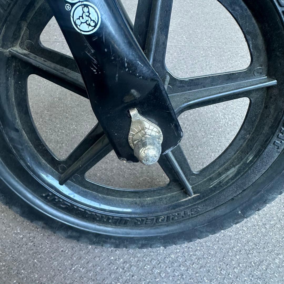 STRIDER ストライダー 12スポーツ バランスバイク ブラック 黒 正規品