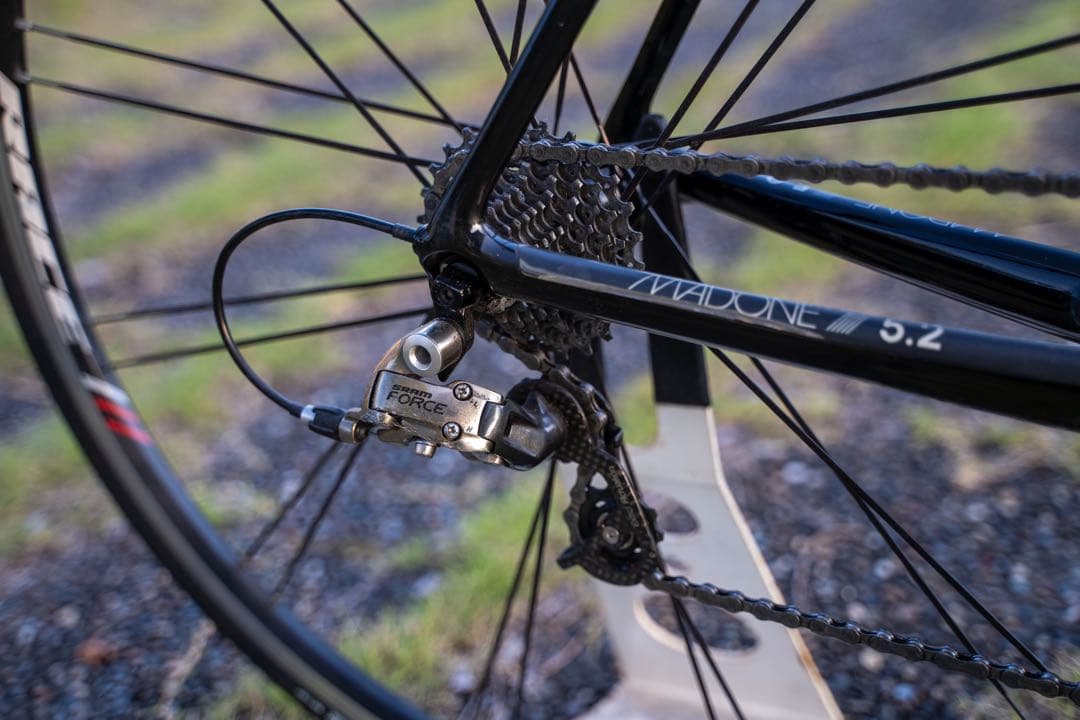 TREK Madone 5.2 2014 カーボン　新品70万円