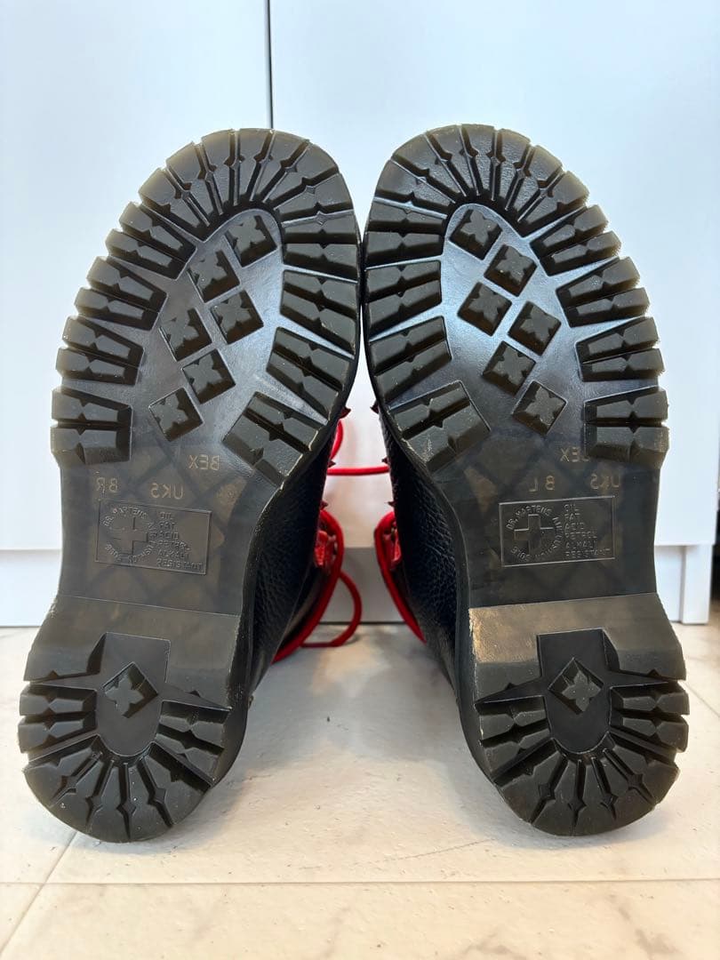 Dr.Martens★ドクターマーチン★NYBERG刺繍8ホール★25cm