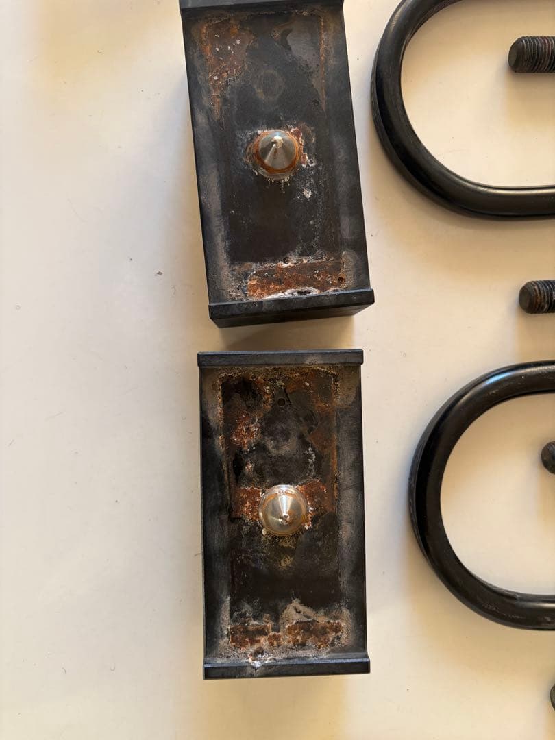 ハイエース1,5インチローダウン玄武ブロック