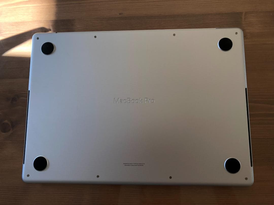 MacBook本体 MacBook Pro 2023 M2 Pro 16GB 512GB