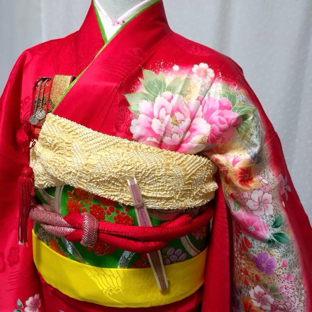 七五三　女の子　７歳　正絹着物　長襦袢　袋帯　御所車花文　暈し染め　金彩　逸品