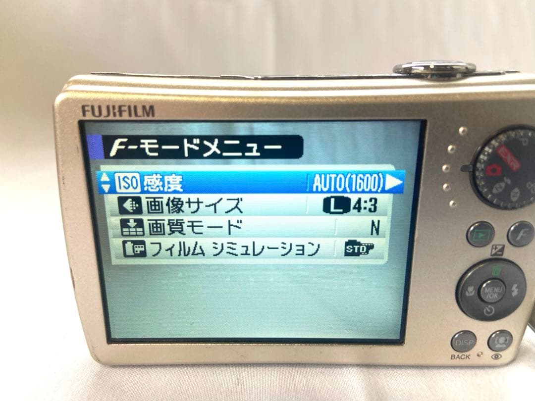 Fujifilm FinePix F200EXR デジタルカメラ デジカメ