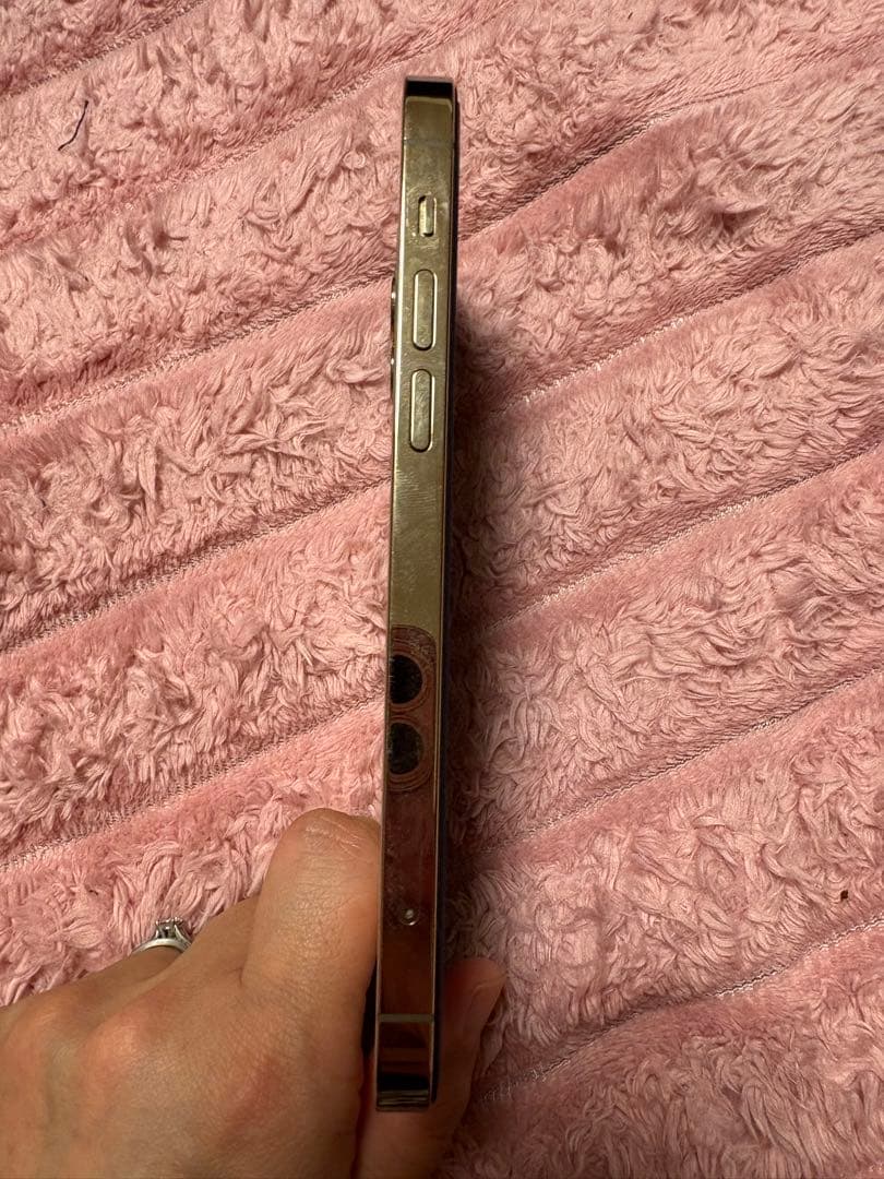 Apple iPhone 12Pro 256GBゴールド 本体