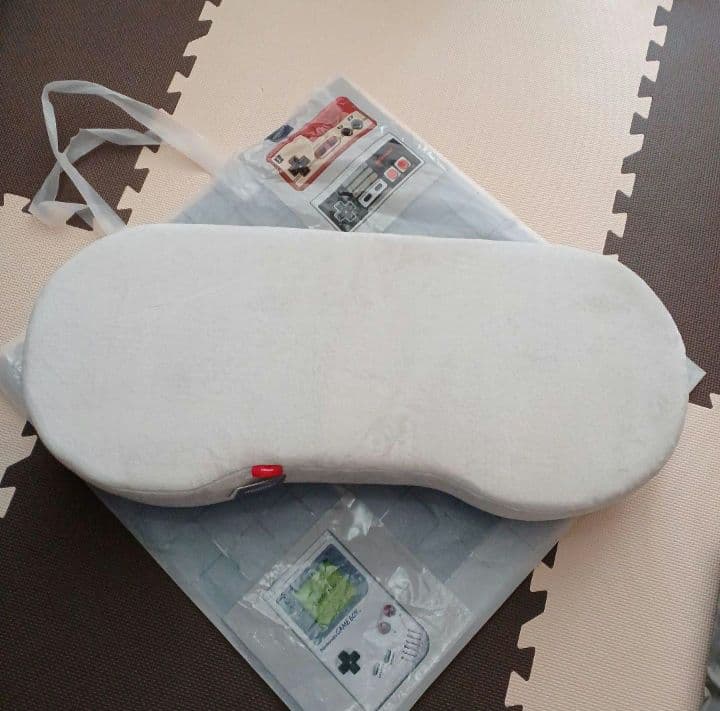 任天堂　ニンテンドー　スーパーファミコン コントローラー型クッション