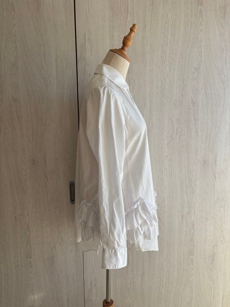 コムデギャルソンコムデギャルソンフリル付きホワイト長袖シャツ