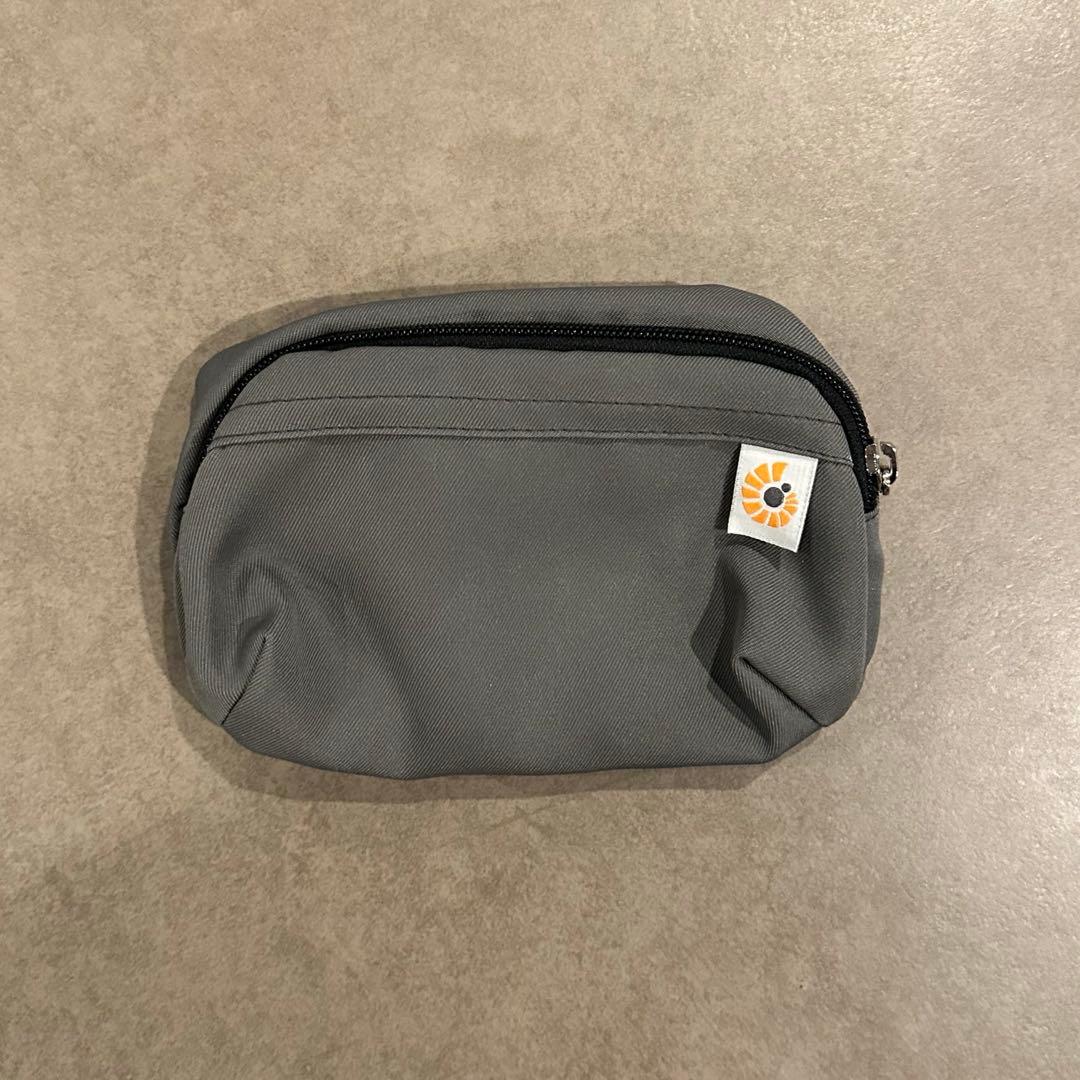 は*る様 【極美品】ergobaby OMNI breeze グレー ポーチ カ