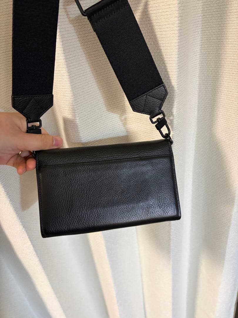 【最終値下】　美品 KENZO ショルダーバッグ　ブラック