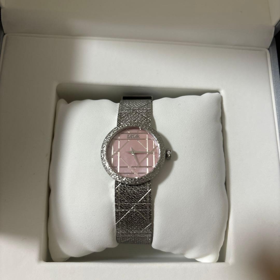 Dior ピンク文字盤 メッシュバンド 時計