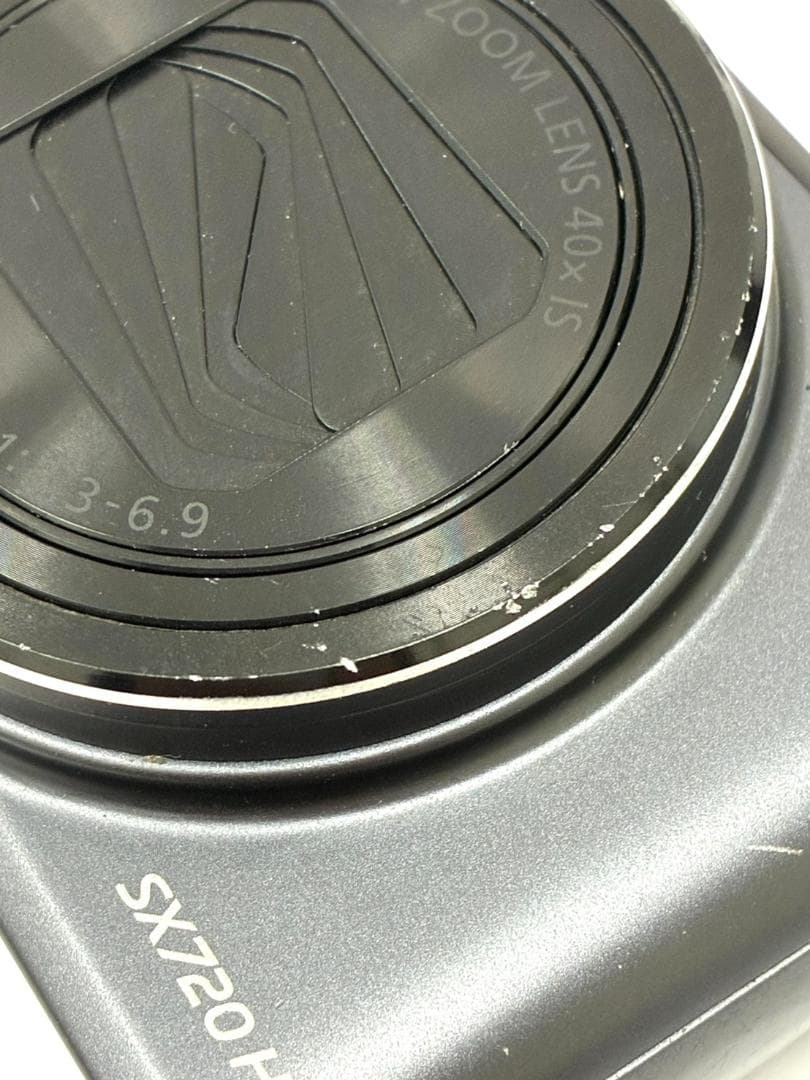 25K12-090 キャノン SX720HS デジカメ 通電確認済 液晶割れ有り