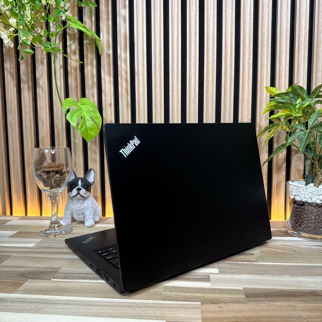 ハイスペック‼️ThinkPad☘i7第11世代☘SSD512GB☘ノートパソコン