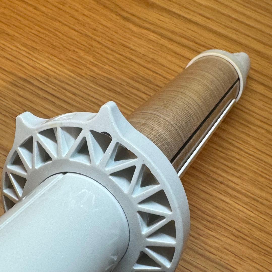 絹女 KINUJO カールヘアアイロン ホワイト 28mm