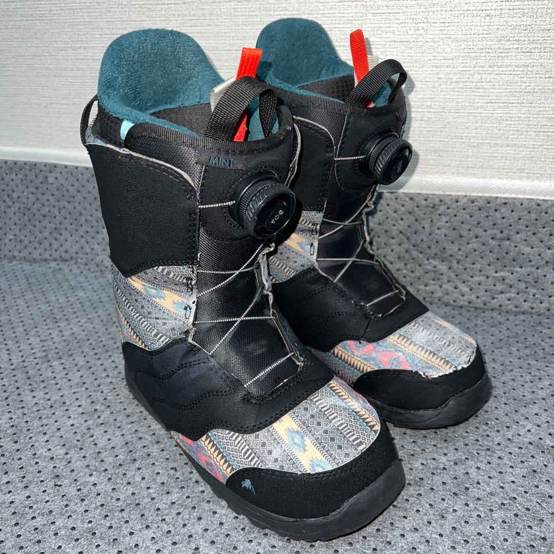 10回使用 人気サイズ24cm BURTON MINT BOA スノボブーツ