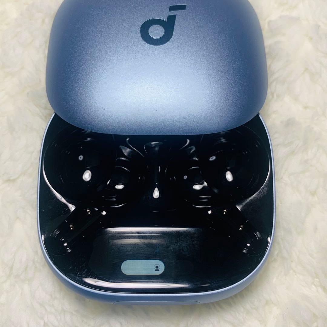 美品 soundcore Liberty4Pro スカイブルー 充電ケース 1