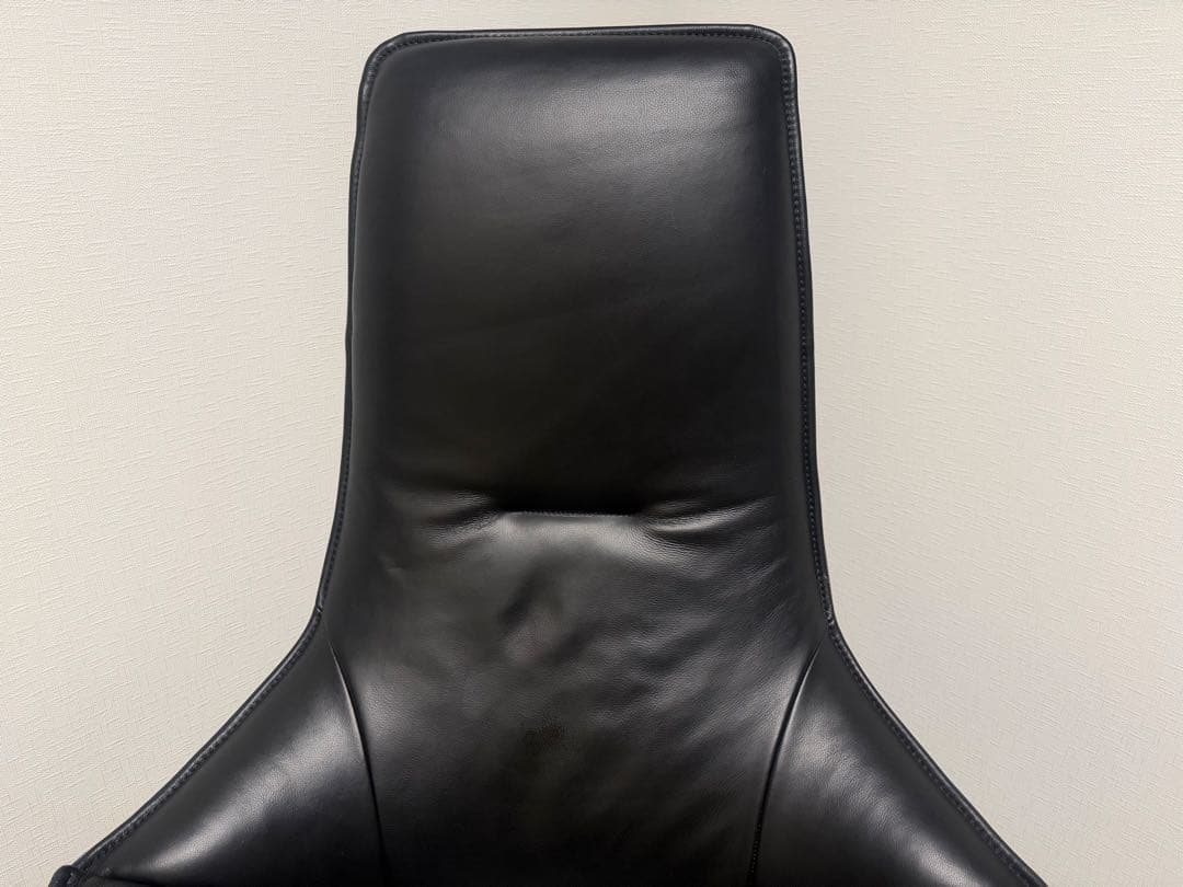 北欧家具 Hjellegjerde リクライニングチェア+オットマン MODI