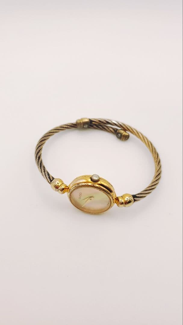 A*m様 【稼働品】　グッチ　GUCCI 2700.2.l 。 クォーツ