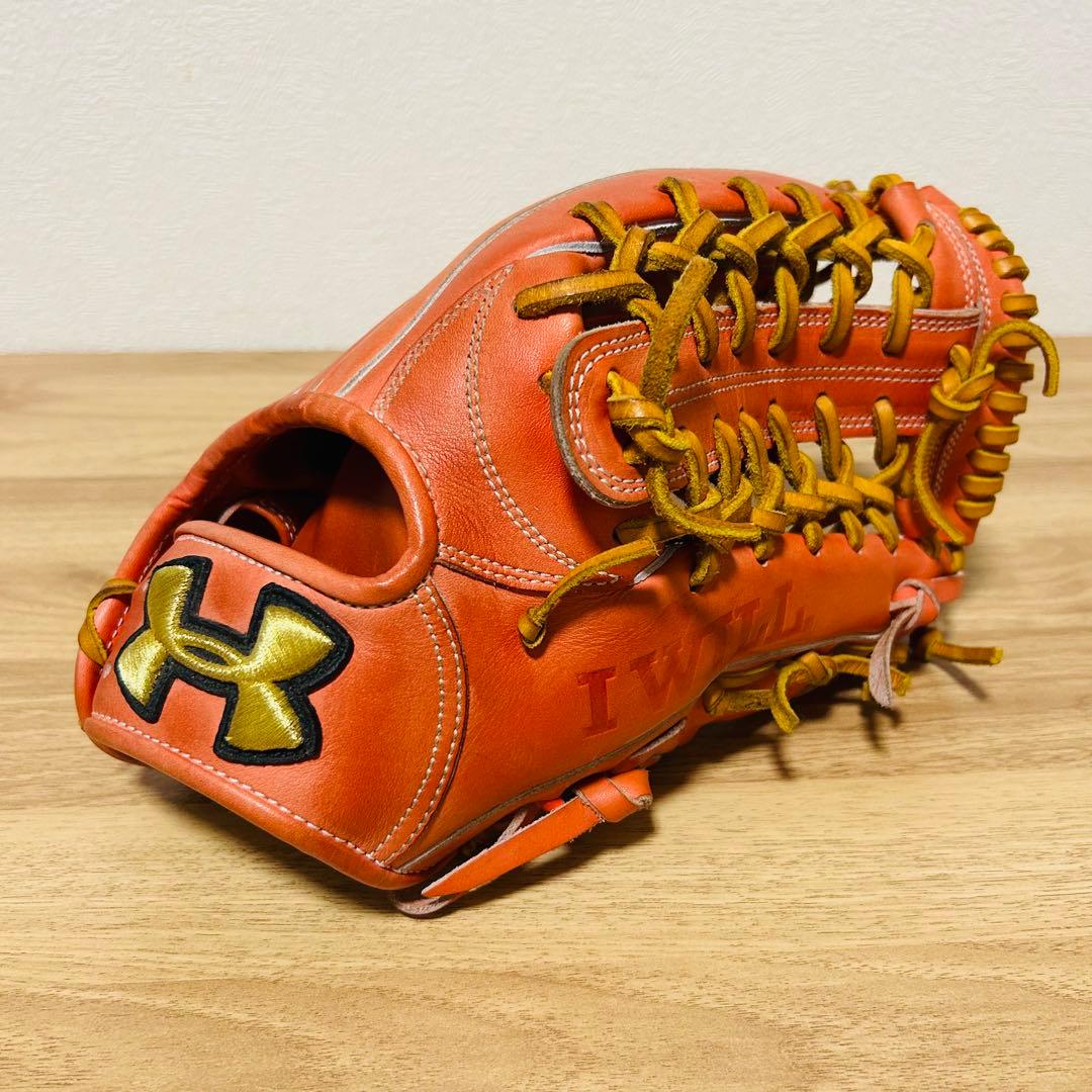 アンダーアーマー 一般硬式外野手用グローブ 即戦力品