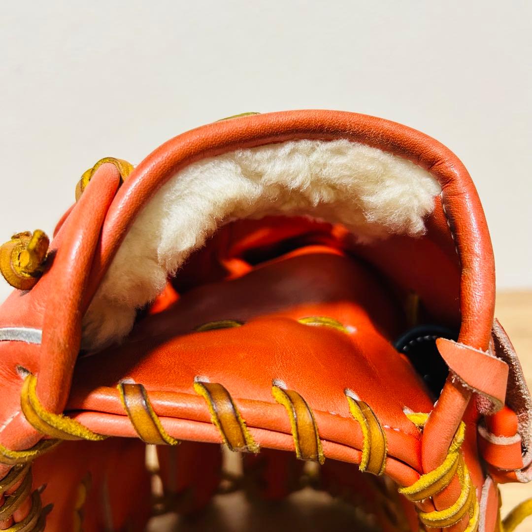 アンダーアーマー 一般硬式外野手用グローブ 即戦力品