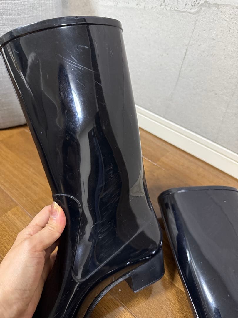 シャネル・ブラック レインブーツ