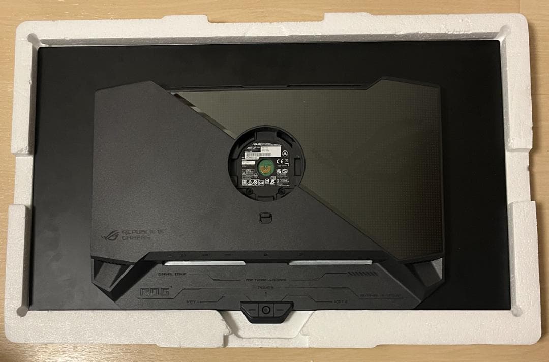 ROG Swift OLED PG27AQDM　有機ELゲーミングモニター