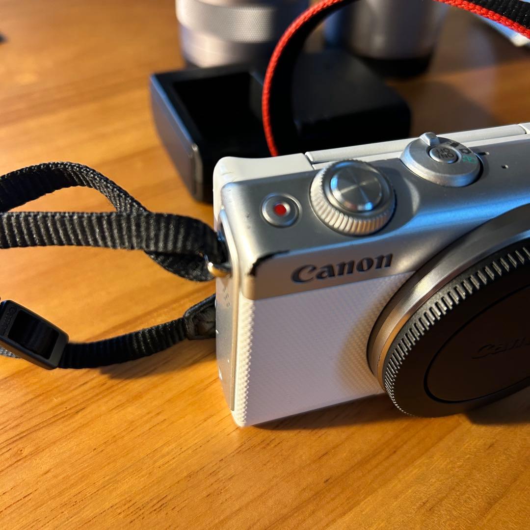 Canon EOS M100 ミラーレス一眼カメラ 望遠レンズ付セット