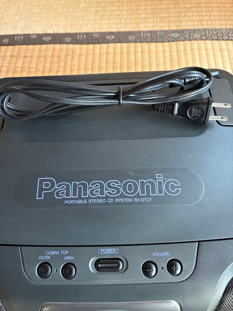 Panasonic ポータブルステレオ CDシステムRX-DT07。コブラトップ