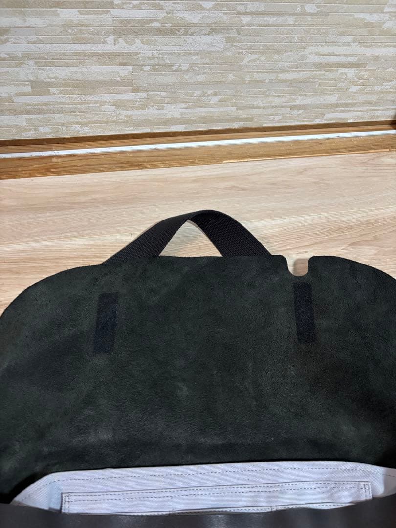 Uni＆co. メッセンジャーバッグ　オールレザー ブラック　黒　メンズ