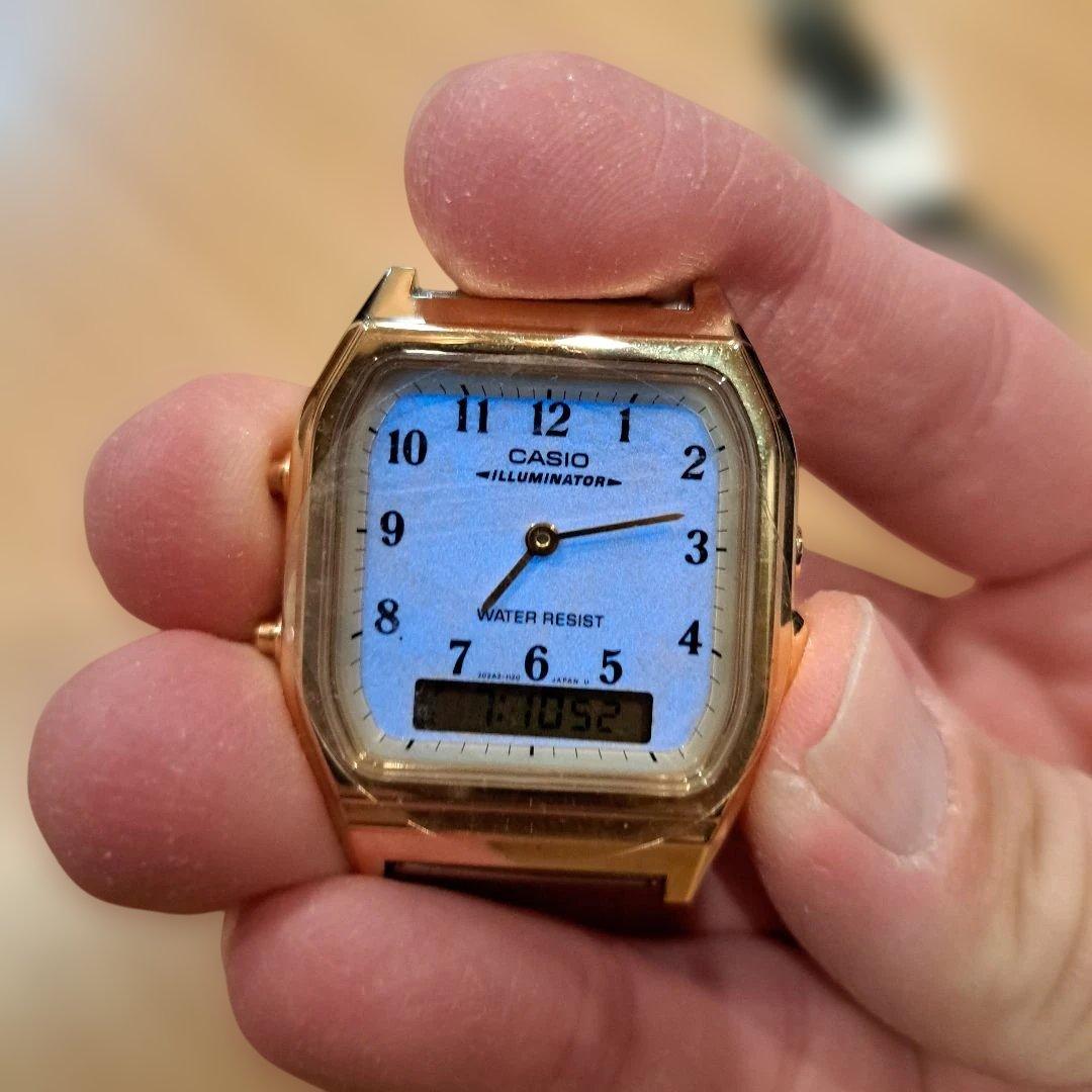 激レア　カシオ　イルミネーター　AQ-232L-7B ヴィンテージ　金銀セット