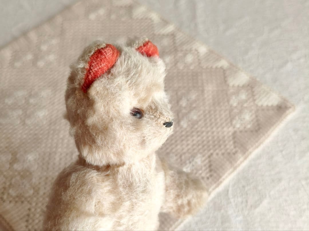 * vintage bear ❀ * 朱色のお耳の クマちゃん