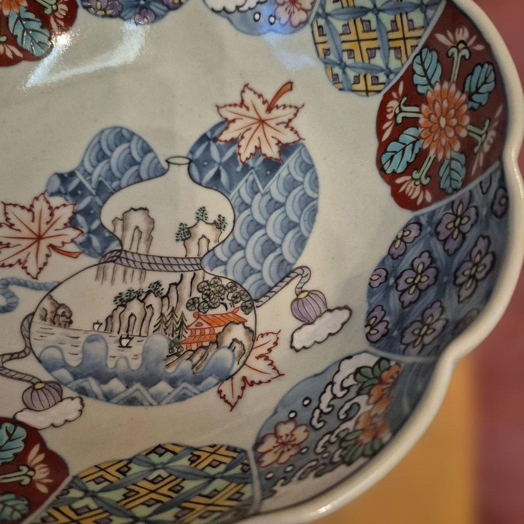 有田焼　佐藤走波　染錦菊花山水鉢23cm