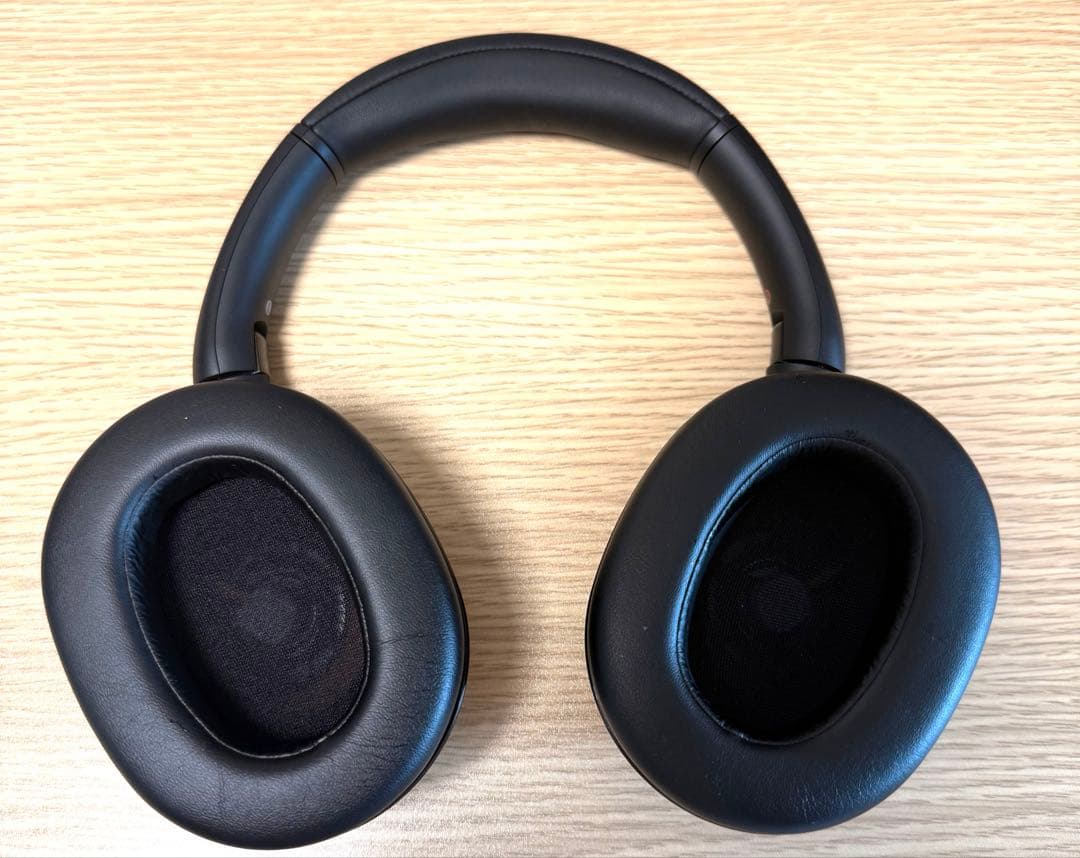 【値下げ中】ソニー　ワイヤレスヘッドホン　ULT WEAR 重低音　ブラック