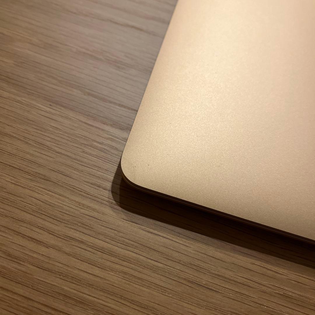 【ももんやで】MacBookAir 本体 ACアダプタ128GB 2018