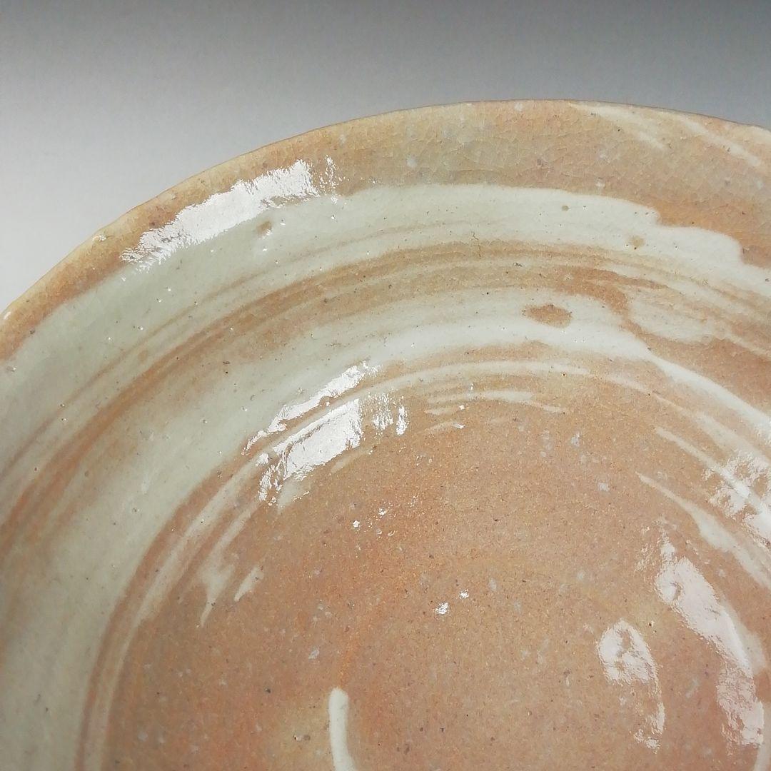 Ｗ２０５　茶碗　『萩焼』『城山窯　金子信彦 造』　共箱　抹茶碗　茶道具