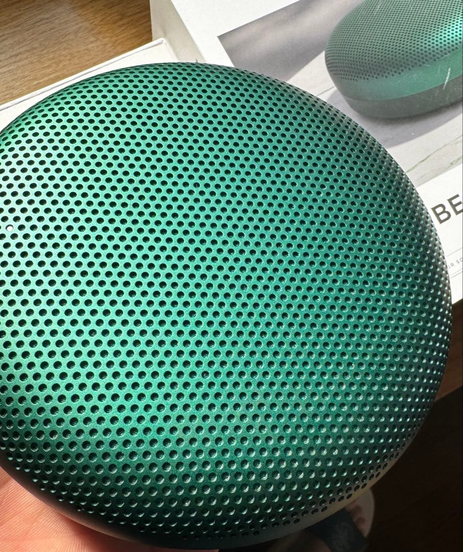 美品　Bang & Olufsen Beosound A1 2nd グリーン色