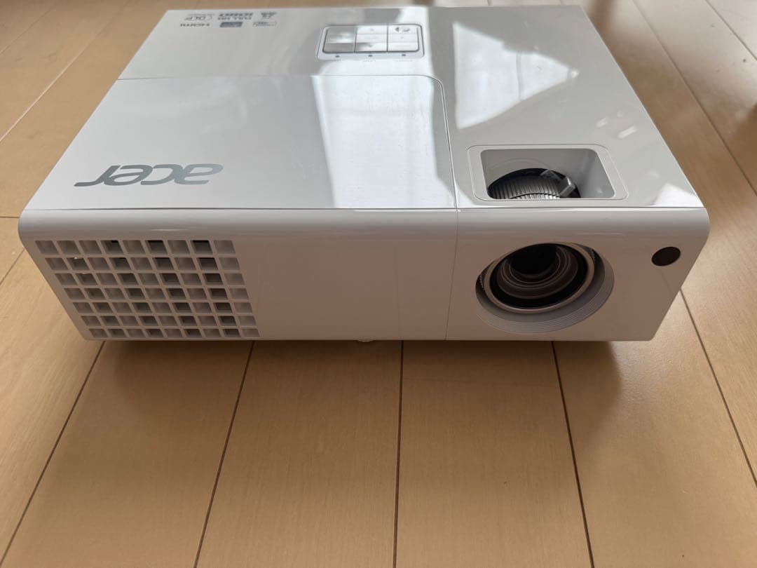 Acer H6510BD プロジェクター本体