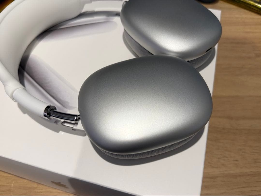 Airpods Max シルバー
