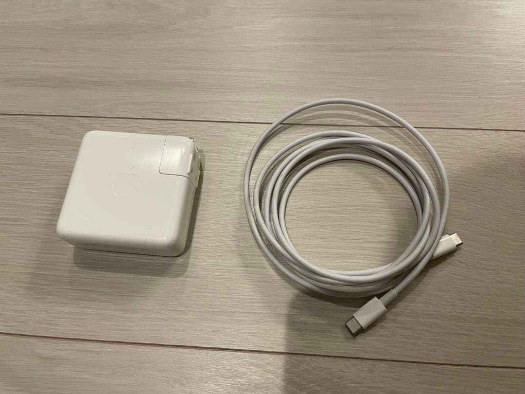 MacBook本体 MacBook Pro 13-inch 2020 Intel 8GB/256GB