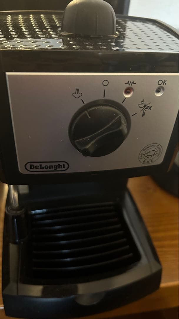 デロンギ(DeLonghi) エスプレッソ・カプチーノメーカー EC152J