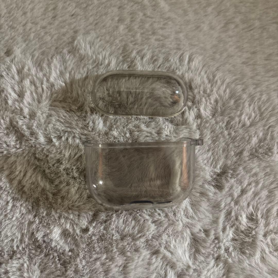 AirPods4 ノイズキャンセリング非搭載 ケース付き