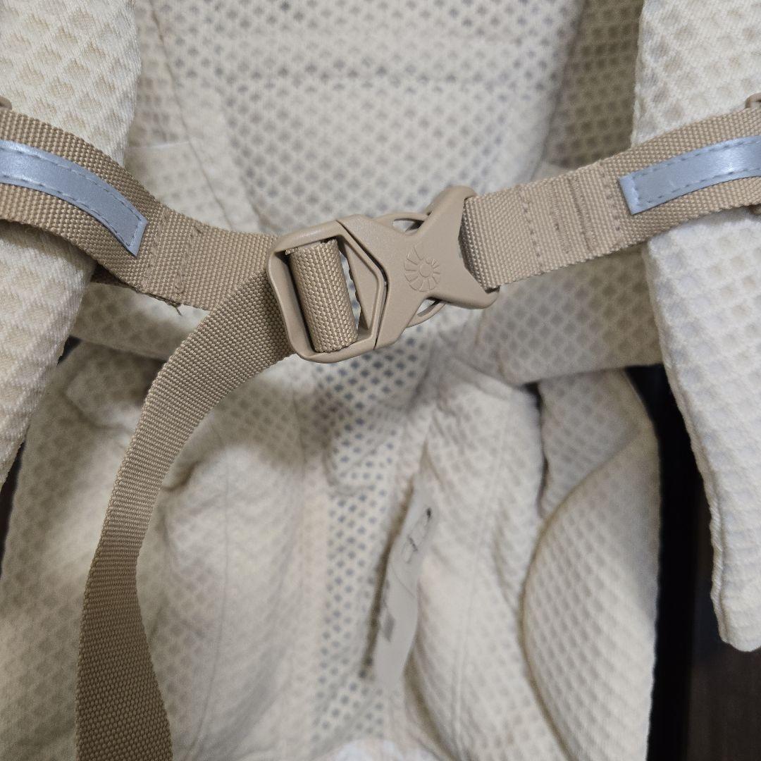 【美品】エルゴベビー オム二ブリーズ抱っこ紐 クリームフラワーレース