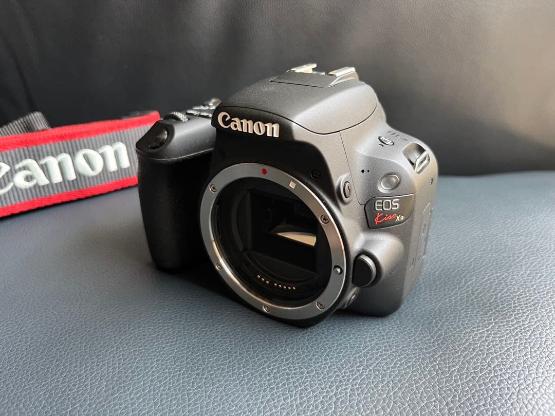 【値下げ交渉可】Canon EOS デジタル一眼レフカメラ