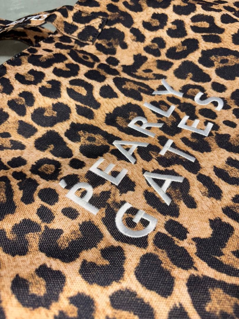 （本舗ひろろ）パーリーゲイツ、レオパード柄シリーズ、ロッカーバッグ