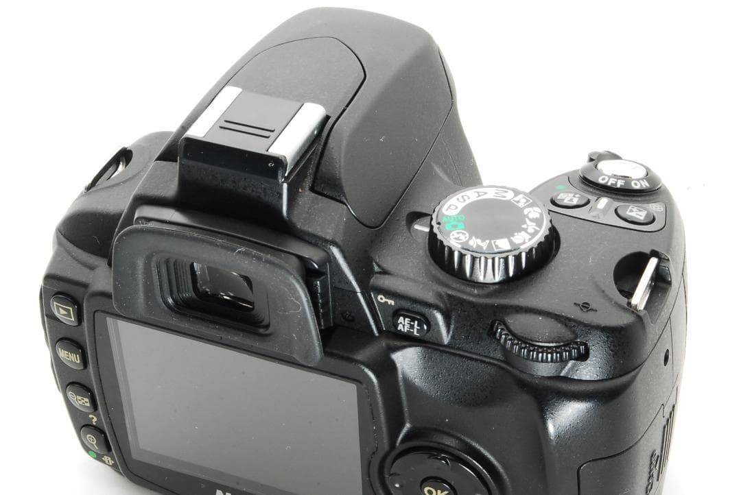 初心者おすすめNikon D60＋18-55mm標準レンズセット☘️