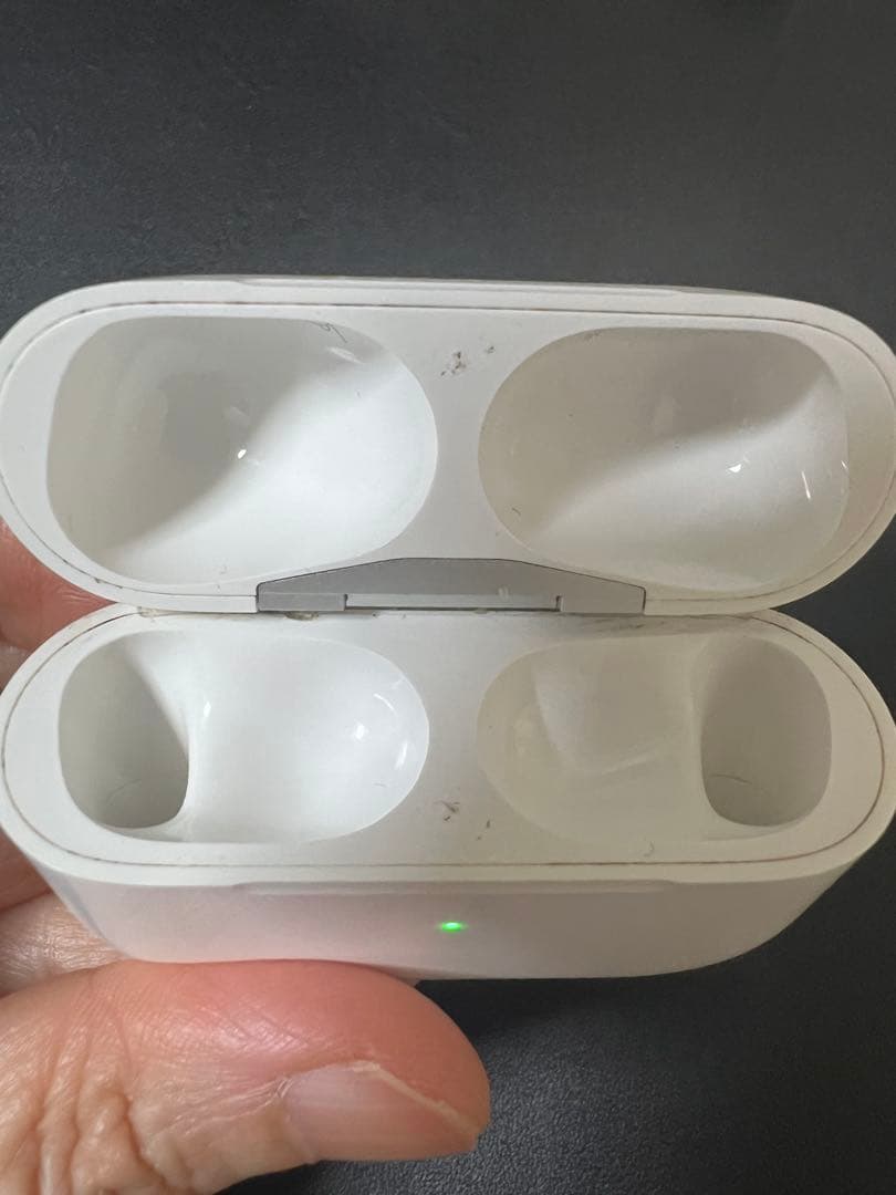 AirPods Pro2 本体 ホワイト 充電ケース付き