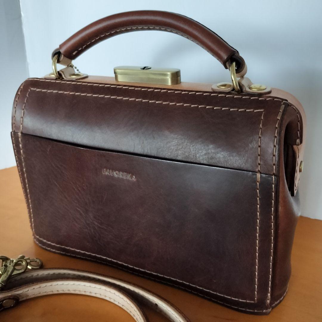 FAVOREKA ファボレカ クーペ 2way レザー ショルダーバッグ
