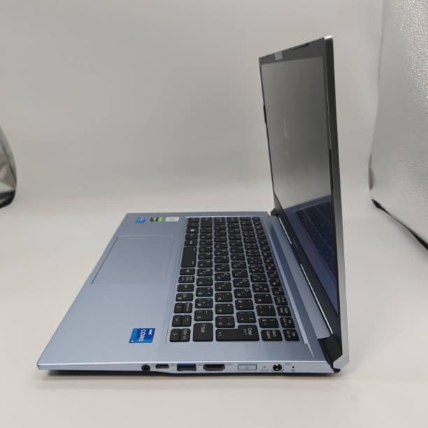 GTX1650Ti SSD1TB フルHD i7-11 32GB オフィス