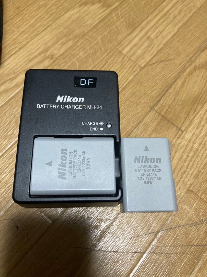 Nikon DF シルバー