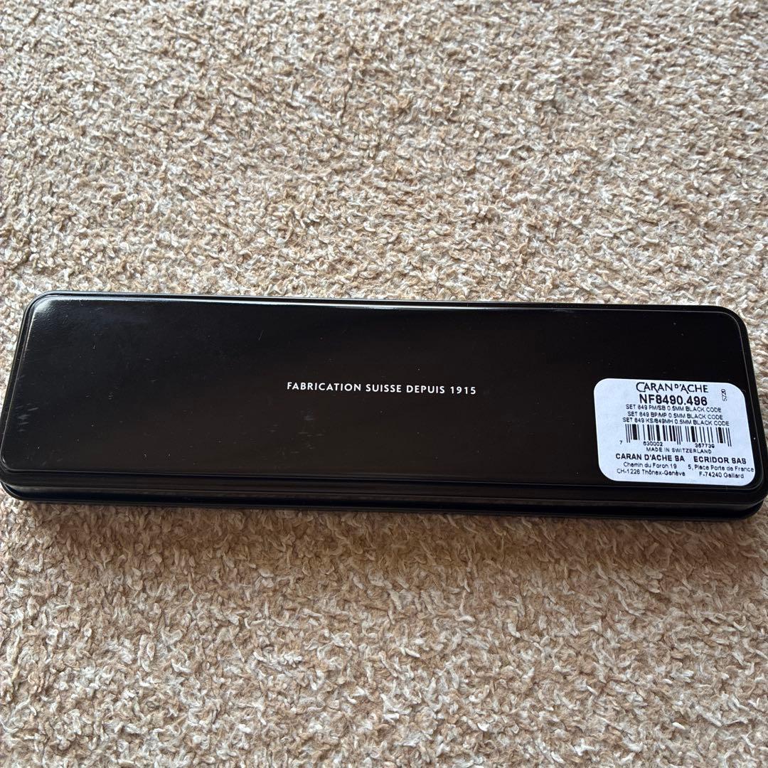 CARAN D'ACHE ブラックシャープペンシル＆ボールペンセット