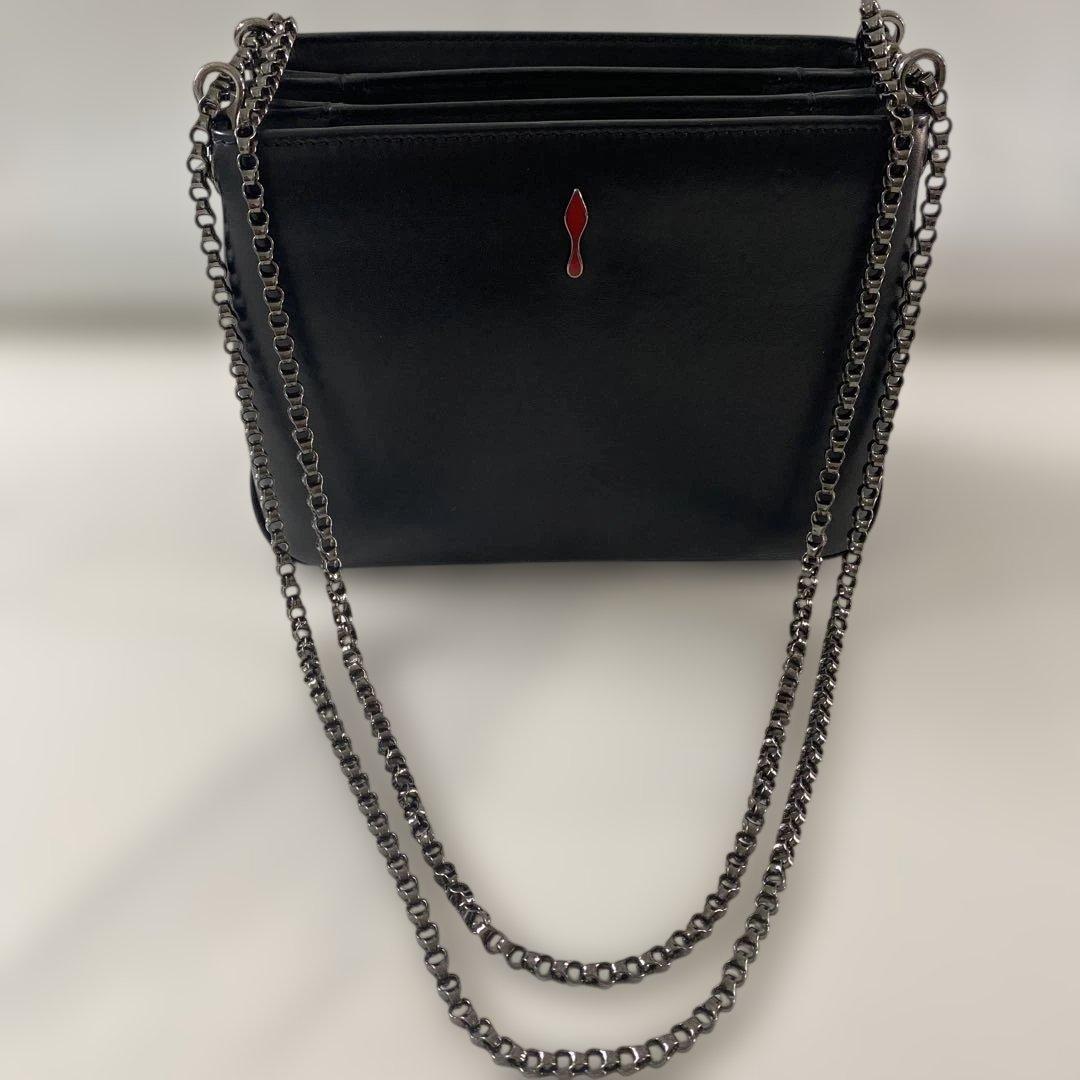 クリスチャン・ルブタン チェーン ショルダー バッグ トリルビ