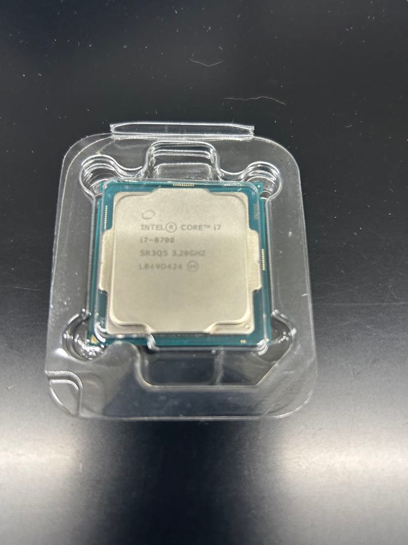 第８世代　Intel Core i7-8700 CPU